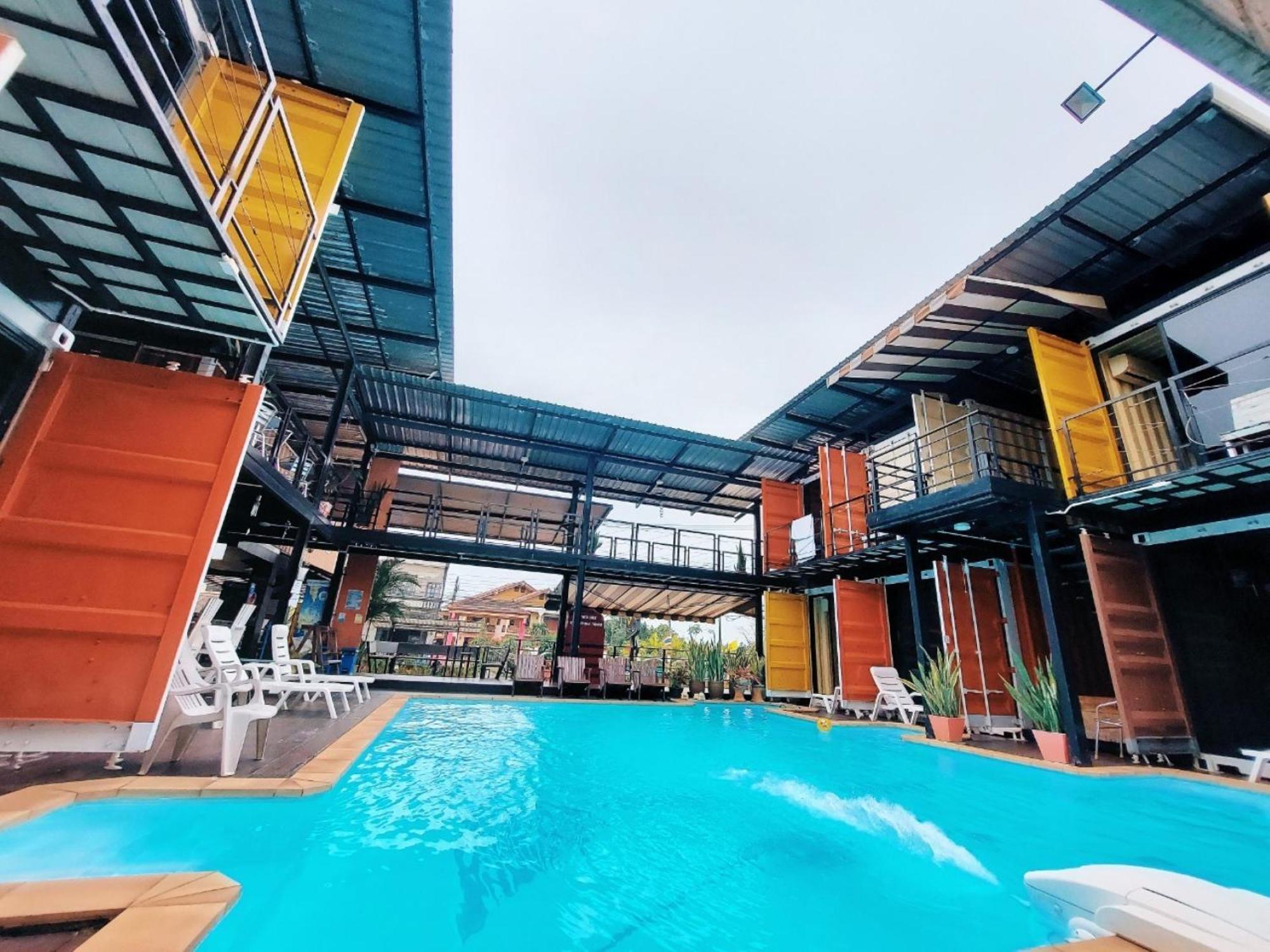 Retro Box Hotel Chumphon Exterior foto